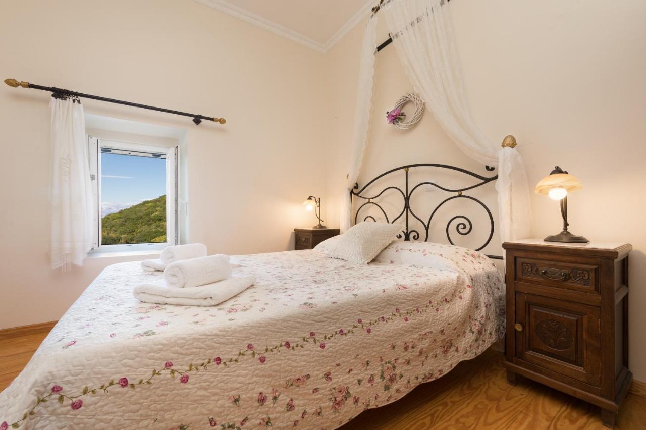 Agallis Corfu Residence Sokrákion Eksteriør bilde