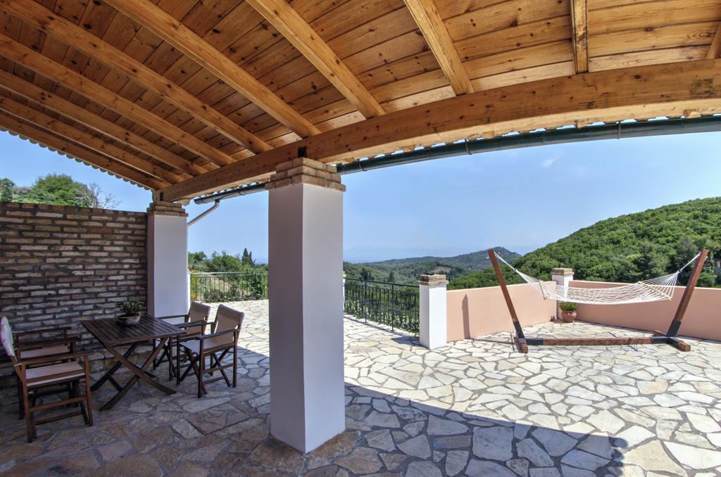 Agallis Corfu Residence Sokrákion Rom bilde